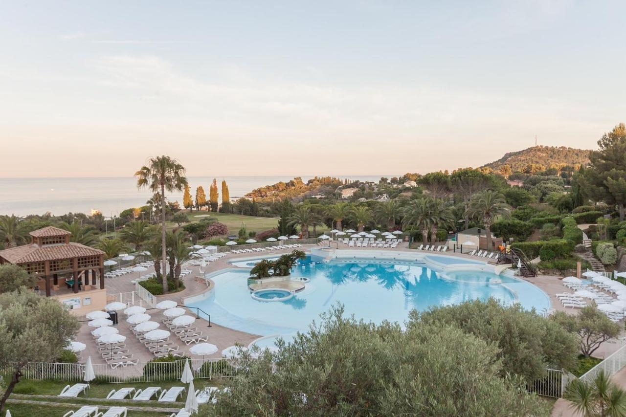 Cap Esterel Mer Sport Et Nature, Dans Village Pierres Et Vacances Saint-Raphaël Rom bilde